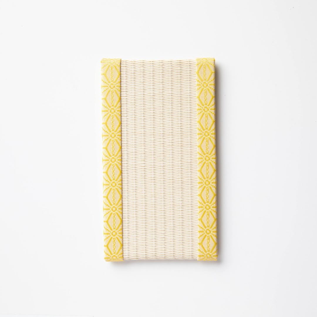 PP003 - スマートフォン置き　麻の葉（黄色）