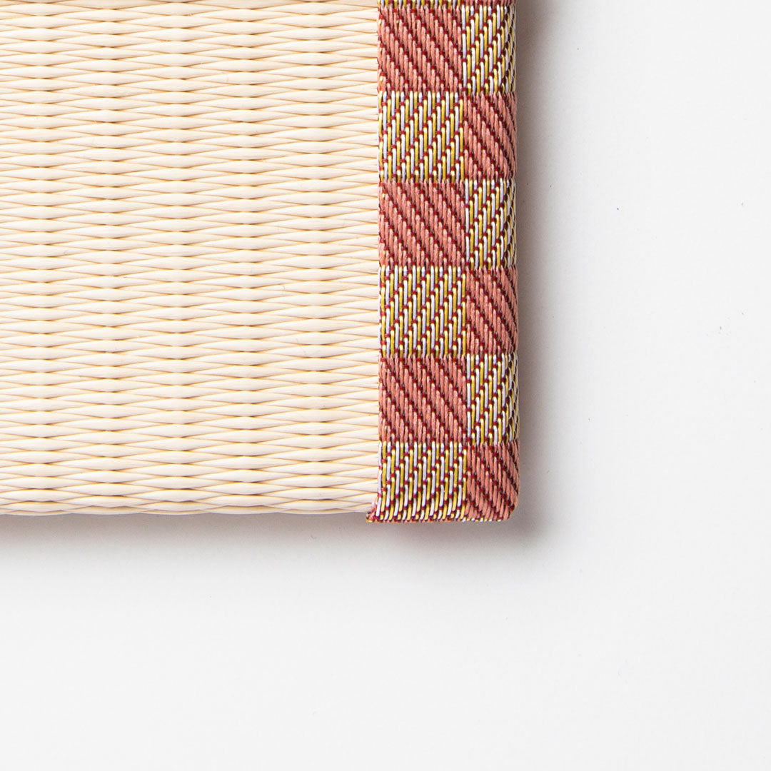 PP014 - Smartphone Stand Checkered (Pink)