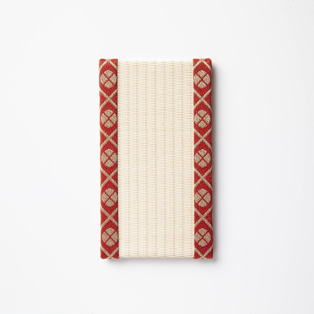 PP042 - スマートフォン置き　小紋高麗（赤）