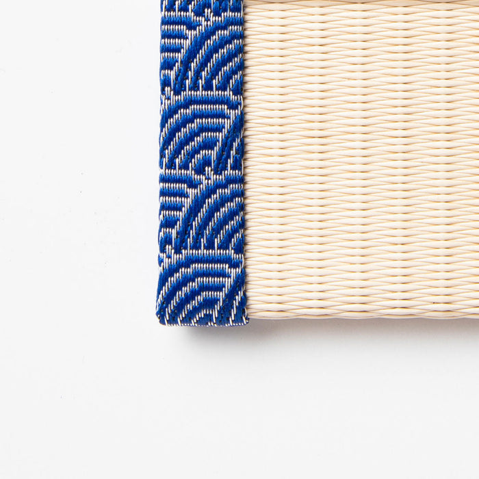 PP054 - スマートフォン置き　青海波（青）