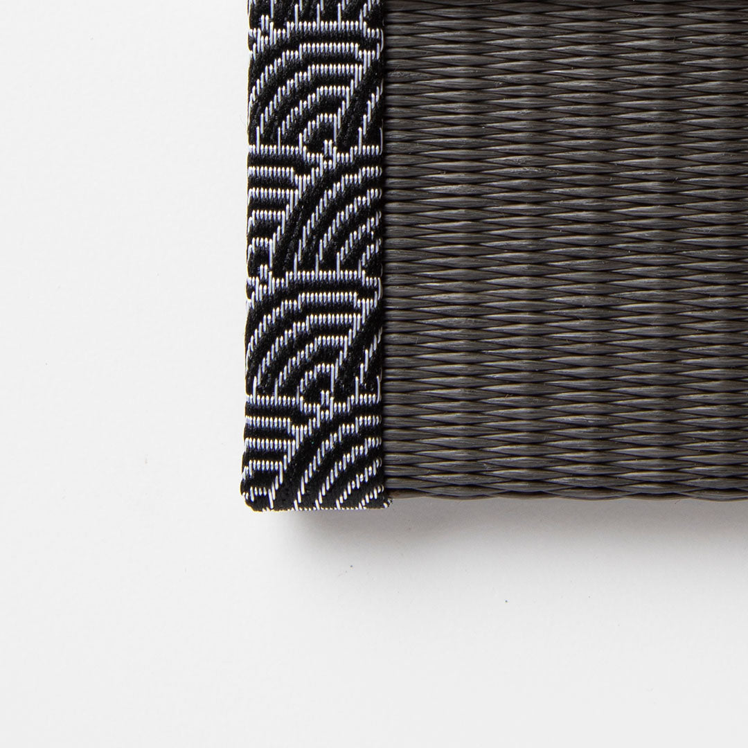 Smartphone Stand - Charcoal (Seigaiha)