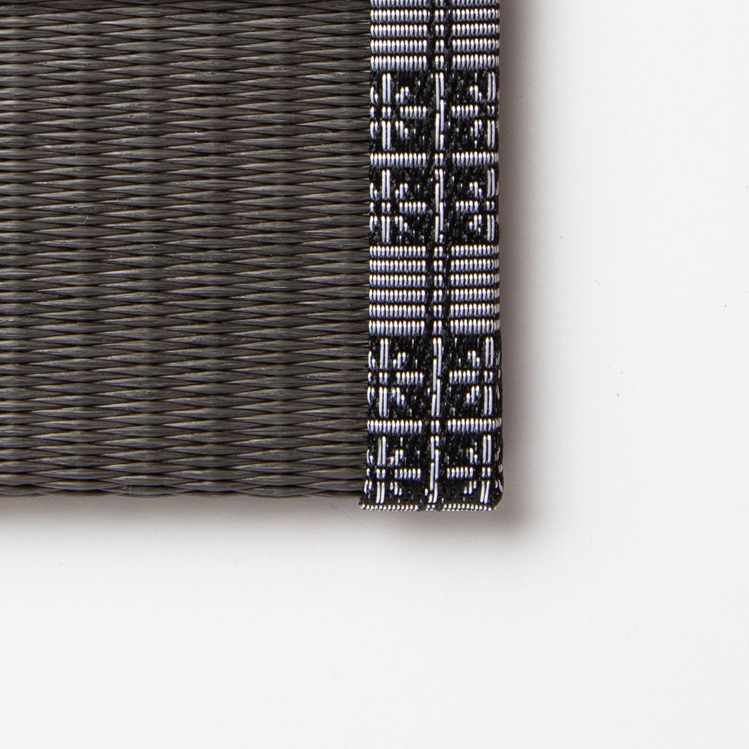 PP103 - スマートフォン置き　チャコール（格子）