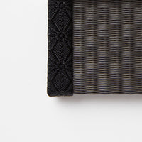 PP104 - Smartphone Stand, Charcoal (Hemp Leaf Pattern)